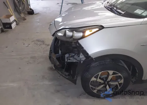 2020 Kia Sportage Lx z USA, uszkodzony, nr VIN KNDPMCAC6L7803193